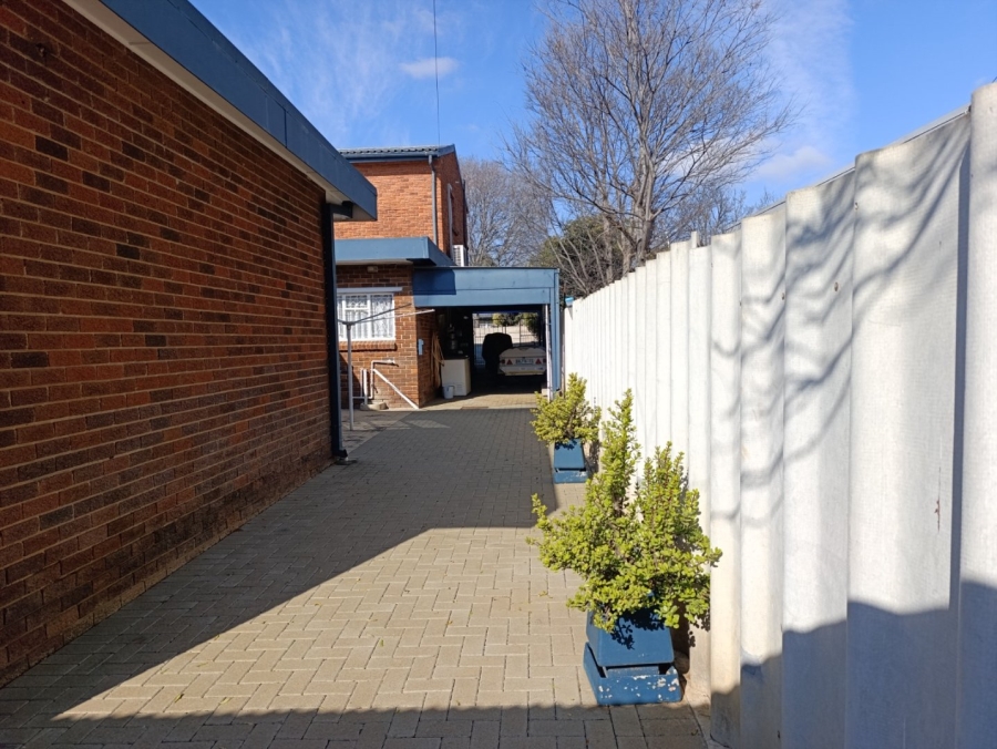 4 Bedroom Property for Sale in Fichardt Park Free State